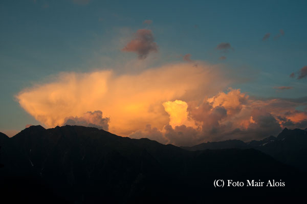 berge-in-flammen.jpg